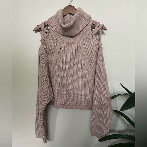 🔸 Revamped 🔸 tie sleeve knit sweater - Picture 1 of 6